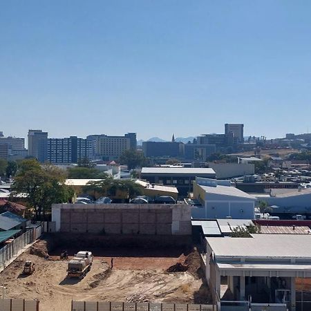 D'S Central Hideout Windhoek Buitenkant foto
